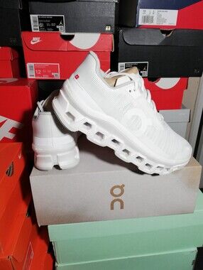 ON CLOUD MONSTER VOID WOMEN'S US SIZE 1100 BRAND NEW IN BOX